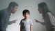 别再把孩子当“传声筒”和“避雷针”了：你在逃避的婚姻危机，他在替你扛