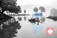 允许自己，情绪自由，别想太多，心会疲惫。别烦太久，人会憔悴。要学会释怀所有人和事。善待自己，好好生活，慢慢自愈。配图