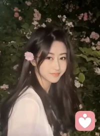 心有暖阳，何惧风霜，眼前皆是风景。配图