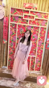 when you focus on yourself,you grow.  
when you focus on crap,crap grows.
专于已则已长，陷于恶则恶长配图