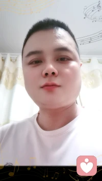 摩根～豪泽尔著《金钱的艺术》：


赚钱的尽头是为了安静和清闲，最终目的就是为了远离人群，而不是合群。


高档餐厅的桌子总是离的很远，飞机头等舱中间也没有座位。你在这个社会里摸爬滚打越久，你越会发现一个事实，人是不得已才合群的.。在这个人挤人的世界里，你能买到最贵的东西，免于焦虑的自由，拒绝打扰的权利，以及在任意时刻说不的底气，就是人和人之间的距离配图