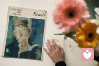 当我们停止自我战争，学会用慈悲而非批判的态度对待自己，那些被内耗吞噬的能量，终将转化为生命成长的动力。