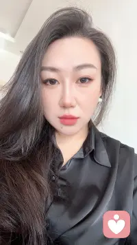 中医说 心情愉悦是大补 
情绪低落是大伤 
可是方子有 药难抓 
凡是让你快乐的 就是你的良药配图