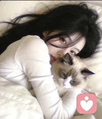 自由和快乐应该永远被置顶🔝 
“和不累的人相处，和喜欢的人见面”配图