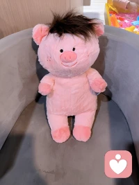 我在这里，安静倾听你的情绪与心事。不评判、不打断，只做你安心的倾听者，陪你把委屈慢慢说开，把情绪轻轻安放………配图