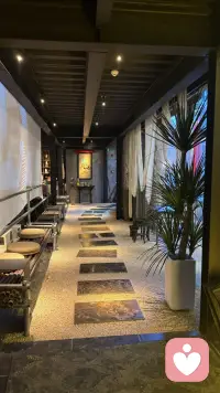 嫉妒会让一个人不漂亮～