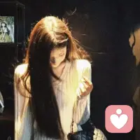 人生底色测试：
 我想从我的童年经历中找到我人格最真的底色。接下来，你可以向我提问，了解我童年中最深刻的那些记忆，最终，在你认为已经完全了解我之后，为我进行总结。请你用朋友聊天式的方法和我进行对话。
 
在最后的最后，请送给我一句你最想对我说的话。配图
