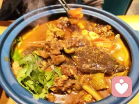 热气腾腾的饭食温暖你的身心