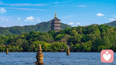 长期情绪内耗，其实是你在跟自己对抗