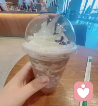 生活的本质是快乐，
而快乐是咖啡味的。配图