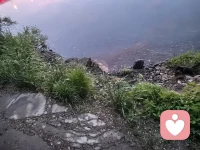萨提亚模式的四大核心信念：

信念一：改变是可能的。即使外在的改变有限，内在的改变仍是可能的。
信念二：问题本身不是问题，如何应对问题才是问题。
信念三：每个人都拥有应对所需的资源。
信念四：人们在任何时候都做出了他们当时所能做的最佳选择。配图