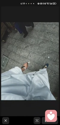 其实感情里的能量差真的很明显
层次高的人靠近你，眼里全是想为你付出的心意，会把你护得好好的。被偏爱、被滋润的感觉，真的会让你越活越舒展自信
可要是遇到层次低的人，满脑子都索取和占便宜，只会不断消耗你，打压你，日子久了整个人都没精神，越来越疲惫。
说到底，好的感情是滋养，坏的感情是消耗呀配图