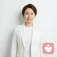 《人间值得》
         你所有的压力，是因为你想要的太多，你所有的痛苦。是因为你太较真了，有些事情不能让你满意的时候。就是提醒你该转弯了，人生一站有一站的风景，一岁有一岁的味道。别人有别人的生活，自己有自己的轨迹。你的年龄应该成为你生命的勋章，而不是你伤感的理由。生活嘛，慢慢来，你又不差，一切熬过去就好了。等你熬过所有的苦，就会迎来所有的甜。配图