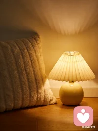 心里有事，别憋着。
说出来，就是疗愈的开始。
专业倾听，温柔守护，隐私安全。
愿每一颗疲惫的心，都能在这里被温柔安放。配图