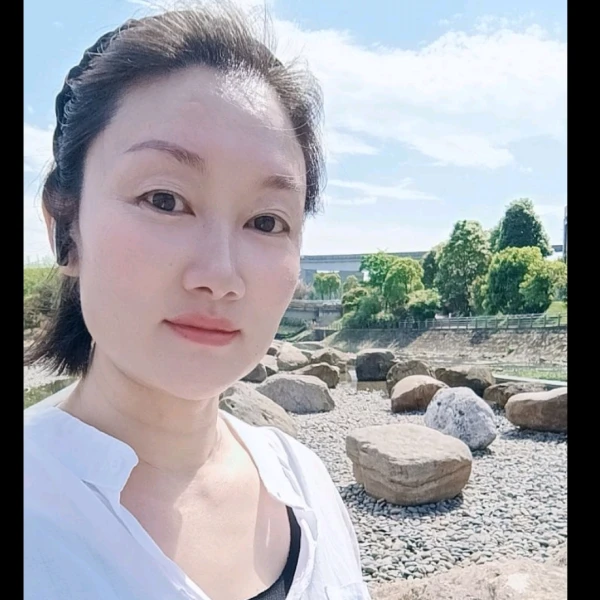 穆然