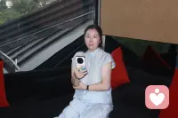 留一点时间给内心。
我在这里，安静接住你的所有情绪。配图