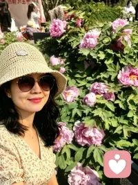 看牡丹就是看自己，看见盛开的自己