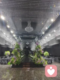 人生不分早晚，快乐不分年龄，渡生活的难，谢时光的暖