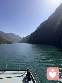 情绪没有对错，难过不必硬扛。
你不用假装坚强，也不用事事自己扛。
说出来，就会轻松很多。
我在，听你讲。