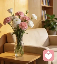 年过完了，开始工作了，
只要你需要，我便在这里——
懂你眼底未说的波澜，
听你心底未诉的柔软，
用爱作舟，以温柔为桨，
陪你在人间烟火里，慢慢同行