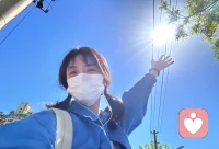 即使这个世界破破烂烂，总有人缝缝补补配图