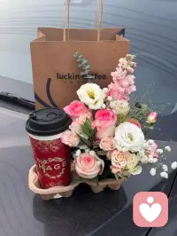 如果你是在纠结：
“我现在这段关系，更像合伙人，还是更像爱人？”
我可以帮你直接判断，你们属于哪种婚姻模式，稳不稳、能不能长久。配图