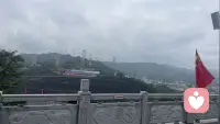 不必言语，
点赞亦是相逢，
感恩所有温柔相伴
看我们一个中国
