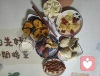 人间烟火最抚凡人心！所有美好，如期而至。
吃的好心情就好，粗茶淡饭，简简单单，又是一餐。配图