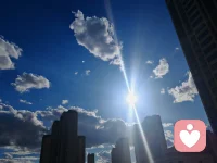 宇凡心怀光明，立全真一柱擎天破苍穹，还正大光明于人间一片彩云天！