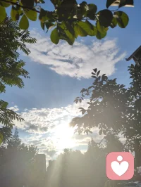 宇凡心怀光明，立全真一柱擎天破苍穹，还正大光明于人间一片彩云天！