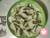 昔日抱病离赤峰，一路咯血，津门初见，下车面咽下满身风霜心血；今朝挥别赴内蒙，家姐亲手急包饺子，满口皆是离别清泪。盼所有美好如期奔赴，与余生紧紧相扣。向阳而生，逐光而行！见花如面，我在给力等您和美好如期而至！你在心上称为您！珍重！配图
