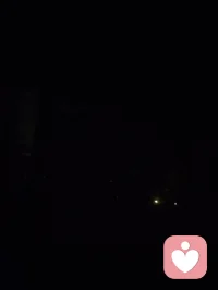 星星点灯，照亮谁的家门。