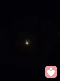 星星点灯，照亮谁的家门。