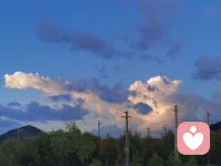 学会做自己的心理医生，走出负面情绪，先停止“反刍”：
很多抑郁的人都是从反刍”开始的，就是对已经发生的事，不断的想，没办法停止，导致精神不能集中，精神疲惫，很累，很想睡觉，长此以往，就慢慢影响体内激素水平的正常分泌情况。预防的办法：有困难的时候千万别一个人胡思乱想，要把这件事情分享出去，不管是家人朋友或者倾听师，说出去，痛苦就会减半，多说几遍就会接受，然后翻篇。配图