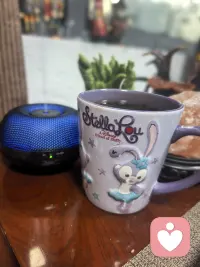 晨起，一杯清茶，一缕幽香，开启元气满满的一天。有什么想跟我说的，知晚一直都在！