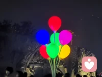 余生，把生活酿成果酒，一半柴米油盐，一半星辰浪漫。配图