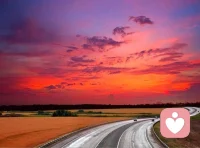 自古神仙无别法，只生欢喜不生愁。人生最重要的，不是有多大的成就，而是我们能在多大程度上，照顾好自己的需求和感受。不要为了生存而赶路，要学会为了生活而驻足。 幸福不在远方，你认真过的每一天，其实都热气腾腾。配图