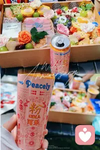 人本来是独立的圆，
一旦对关系有期待，就会变成缺口的圆，
拼命想让对方填补那个缺口。
 
缺口越大，越依赖；
越依赖，越失控；
越失控，越痛苦。

而一段成熟的关系，应该是：
我有期待，但不依附；
我喜欢你，但不丢失自己；
我需要陪伴，但情绪主权永远在我手里。
爱时尽兴，独处安心，始终做完整的自己。