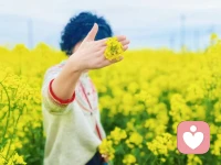  慢慢来吧，跟生活和解，跟自己和解。配图