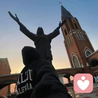 祝你在无数个选择中走向自己配图