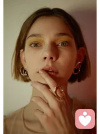 慢慢理解世界，
慢慢更新自己。配图