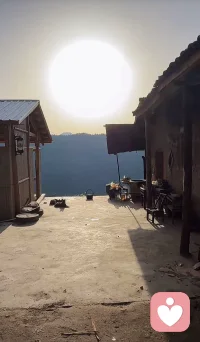 没有人会关心你付出过多少努力
撑得累不累、摔得痛不痛
他们只会看你最后站在什么位置
然后羡慕或鄙夷、早安🌞
