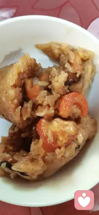 一年一端午，一岁一安康ʚ☻͚ɞ
愿我们粽是好运，粽是有钱，粽是幸福！配图