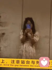 我说我不知道怎么长大了，可身边的人都在告诉我，你要长大了，我说：嗯，我知道了配图