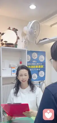 现代人疲倦的原因来自于杂念。比如想有钱又想躺着赚、想瘦身又想多吃不运动，想漂亮又不注重保养…．若想纯粹的活必须摒弃折磨你的念想，打造正念塑造信念，知心姐助你延伸意念。加油配图