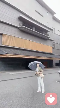 世上最重要的关系是自己和自己的关系，收拾自己的心情以此认识自己。聪明的做法：改变能改变的接受不能改变的，这虽然很辛苦但绝对是一股潜在的能力。知心姐善于恢复你的自信挖掘出潜力还……．配图