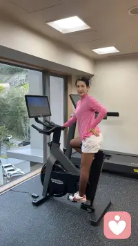 人生真的没有标准答案适合自己的就是最好的。成年人的世界孤独是常态，七情六欲必须自己去渡否则就是在缺氧。知心姐陪你助你元气满满好心情。配图