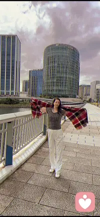 情绪是身体的密语，它会偷偷的告诉你内心的天气。无论晴还是阴首先接纳它，因为它是流动的…
祝＂给力＂友友们节日好热闹啊配图