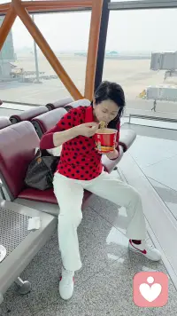 所谓高能量体质，不内耗不纠结也不软弱不断为自己赋能不断憧憬美好不断绽放，才能迎来无限可能。知心姐满满的能量始终进行時：你想接收吗？配图