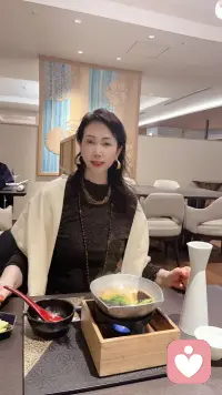 忙時管理好情绪闲時管理好身体，不定時的放松定期性的休息，快乐着健康才值钱。值钱才能赚到自己想要的。知心姐拥有创业近30年的不败经历，真的想分享给有想法的姐妹们…